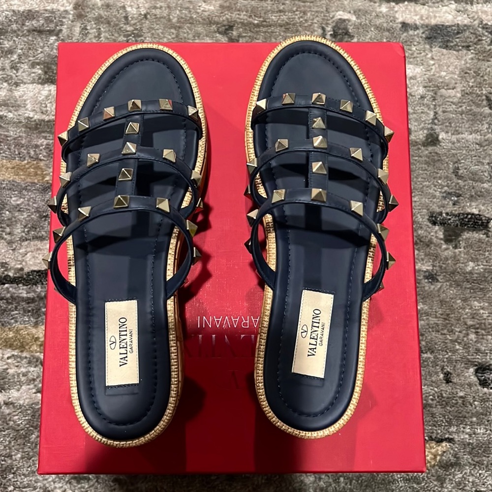 VALENTINO GARAVANI SHOES